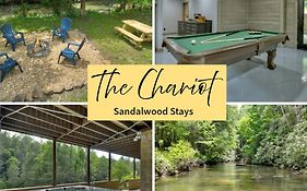 The Chariot - Creek Front With Hottub, Fire Pits, Billiards, Ev Charger - Sandalwood Stays